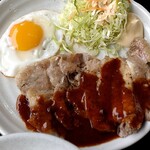 ユーカラ - 豚やきにく定食（1300円）