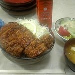 Katsudonya Matsukubo - 特製ソースかつ丼です！