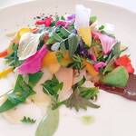 LE SUQUET - スペシャリテのガルグイユはミシェル ブラスの人生そのもの