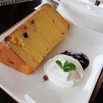 カフェ チョコッティー - セットのシフォンケーキ