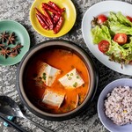 A secret specialty! Pure tofu - sundubu - set meal