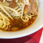 ラーメン二郎 - タレ