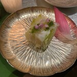 銀座 しのはら - 縞鯵とキャベツ、蓮根、ガリ、を重ねて土佐酢ゼリー寄せ