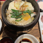 水炊き・もつ鍋・鳥料理 博多華味鳥 - 