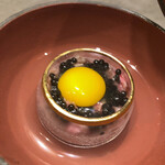 八重洲 steak & seafood 鉄板焼き 一心 - キャビア　玉子、のユッケ