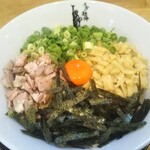 座右の麺神 - 油そば 820円