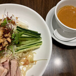 天津飯店 - 冷やし坦々麺