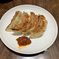 天津飯店 本店 - 餃子（105円）