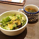 原宿焼肉 KINTAN - サラダ&スープ