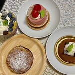 トシ・ヨロイヅカ 東京 - 