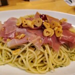 7FUKU - ガーリックチップをどうぞ‼️