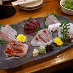 三代目まる天 - 刺し盛り２～３人前２８００円