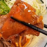 讃岐のおうどん 花は咲く - 卵黄を肉に絡めて旨し