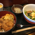 和食庵 さいか - 鶏つくね丼¥870