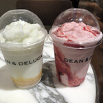 DEAN & DELUCA - ストロベリーミルクフラッペ￥648  マンゴーラッシーフラッペ ￥648