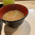 豊鮨 - 味噌汁　カニの出汁