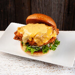 UMAMI BURGER - honey mustard chicken