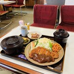 ヒップ - 料理写真:とんかつ定食　９５０円