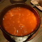富士屋本店 ワインバー - トリッパのピリ辛トマト煮込み
