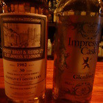 ＢＡＲ　ＯＬＤ  - グレンリベット２種（３０年物と４０年物）