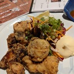 美酒トロ 徳川さん - 鶏の唐揚げ