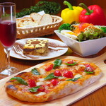 Trattoria Pizzeria Casasola - 【ランチ限定メニュー】お得な選べるランチセット(ピザorパスタ)