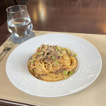 ピッチーノ - メインのパスタ(生ハムときのこ・枝豆のトマトクリーム)