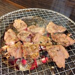 炭火焼肉木の葉 - ラム塩焼