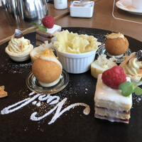 オールデイダイニング オアシスガーデン - 