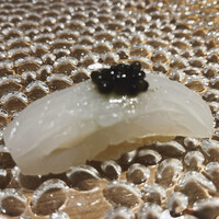 北新地 すし通 - 剣先いか