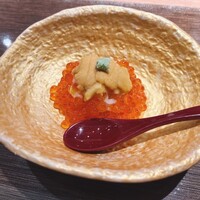 北新地 すし通 - 雲丹といくらの小丼