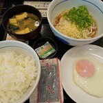 なか卯 - 目玉焼き朝食