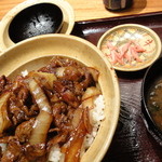 Buta sute - 牛丼（１２６０円）