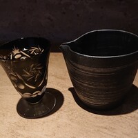 庵樹 - 日本酒は素敵な黒い切子グラスで頂きました。
