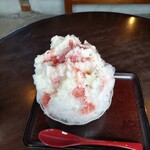 茶房 太助庵 - イチゴミルク氷