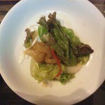 媽媽厨房 - くらげサラダ　１／８　取分け