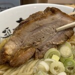 人類みな麺類 - 【再訪】チャーシュー薄め