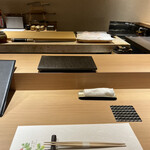 Namba Sushi Yokota - おしぼりは3回替えてくださいました。嬉しいサービスです。