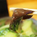 卓 - チンゲンサイときくらげの中華炒めその４