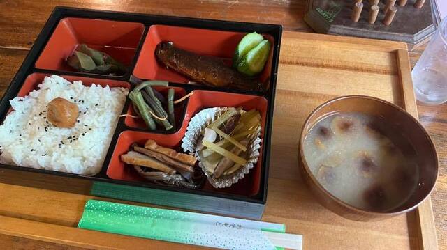 山ん中 - 檜枝岐村その他（喫茶店）の写真