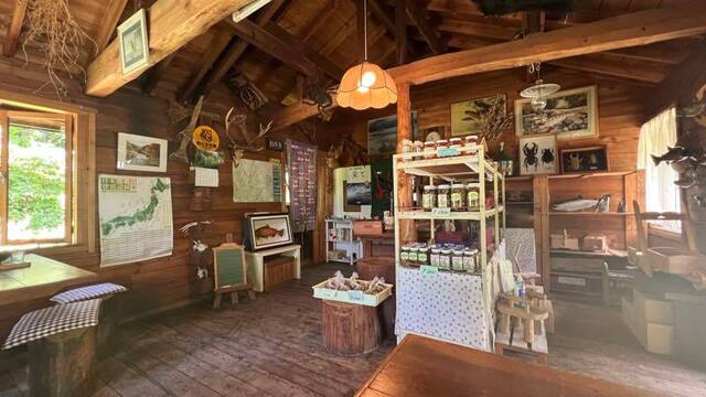 山ん中 - 檜枝岐村その他（喫茶店）の写真