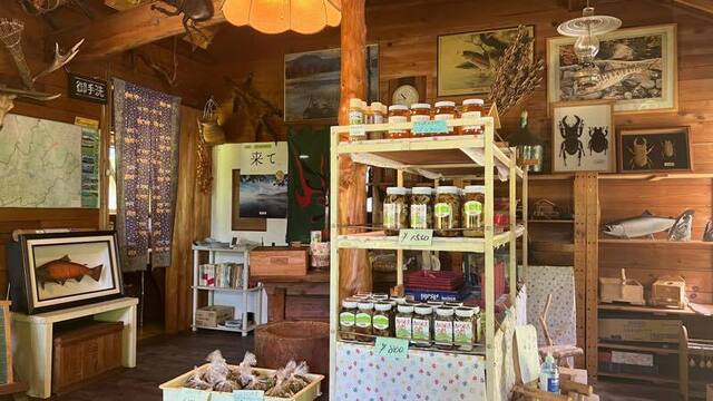 山ん中 - 檜枝岐村その他（喫茶店）の写真