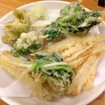 にしきや - 山菜天ぷら（550円）