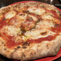 メルジェリーナ - アンチョビのピザ