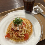 イタリアン・トマト カフェジュニア - 料理写真:冷製天然赤海老と完熟トマトパスタ セット 1090円