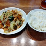 Chimma Ya - 【2022.8.3(水)】陳麻家定食(ホイコーロー＋半醤油ラーメン)1,000円→750円のホイコーローとご飯