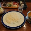 Kareitei - トマトとホウレン草のオムレツ入りカレー980円