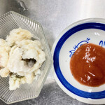 有限会社桝屋酒店   - 活ハモ湯引き 梅肉添え