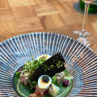 ザ タヴァン グリル＆ラウンジ - 