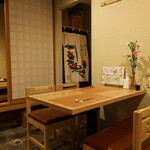 おばんざい椿 - テーブル席